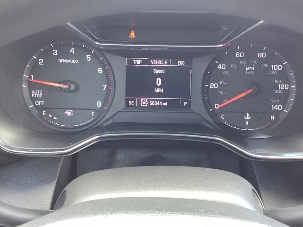 Used 2023 Summit White Chevrolet LT image 14