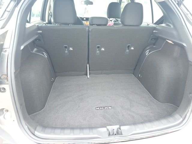 Used 2025 Gun Metallic Nissan S image 8