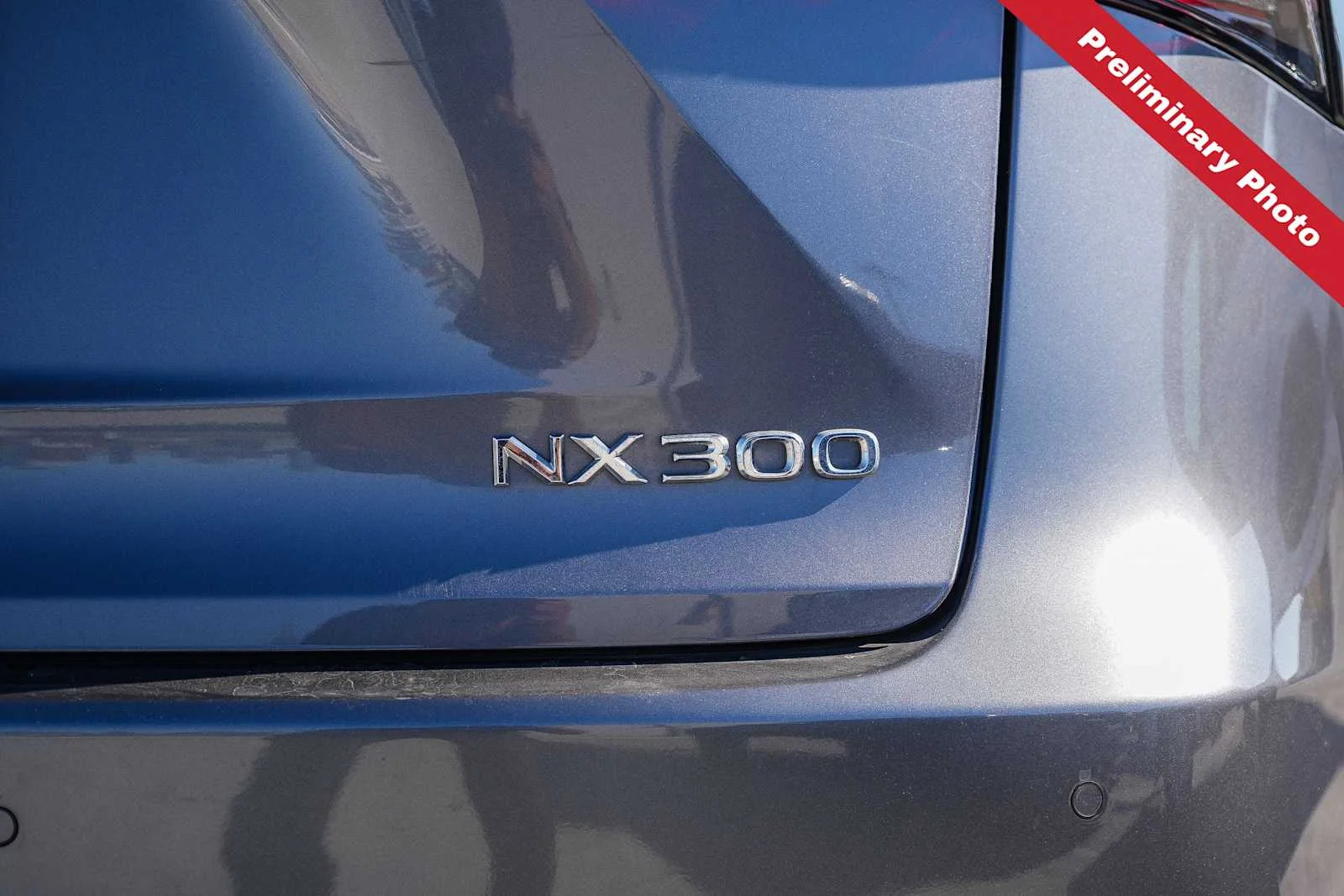 Used 2018 Nebula Gray Pearl Lexus  image 10