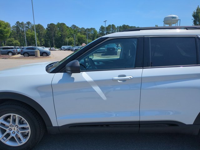 New 2026 Space White Metallic Ford Active image 15