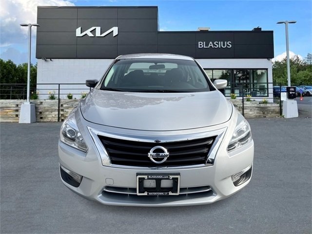 2015 Nissan Altima 2.5 S photo 3