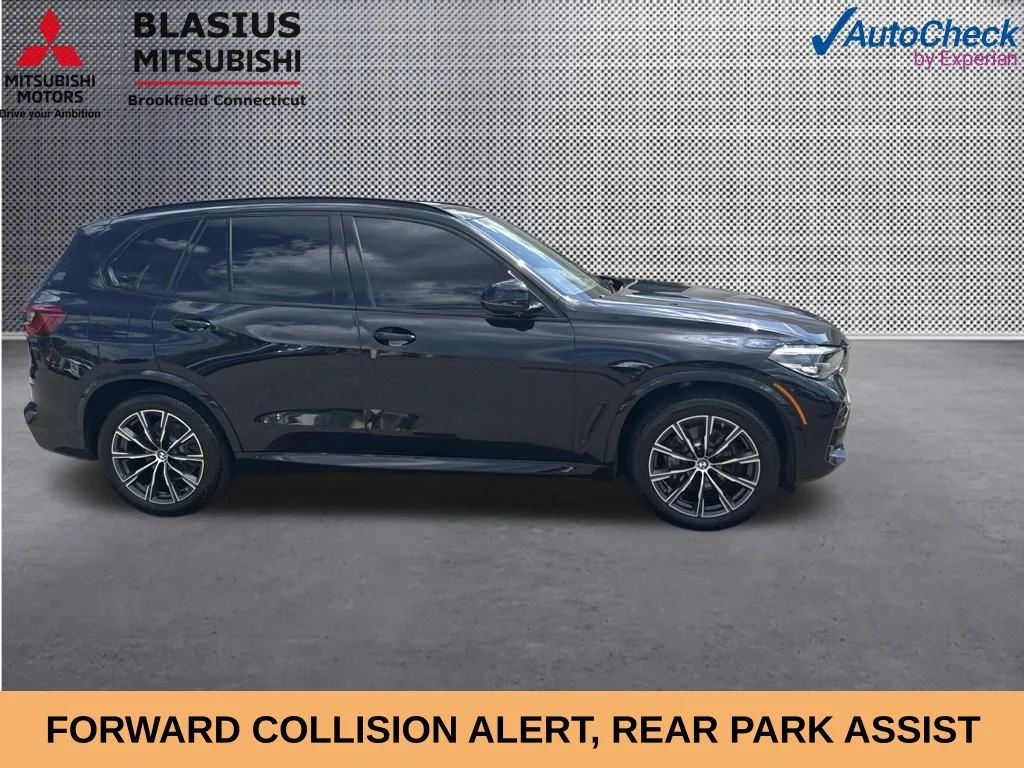 Used 2020 Black BMW xDrive40i image 11