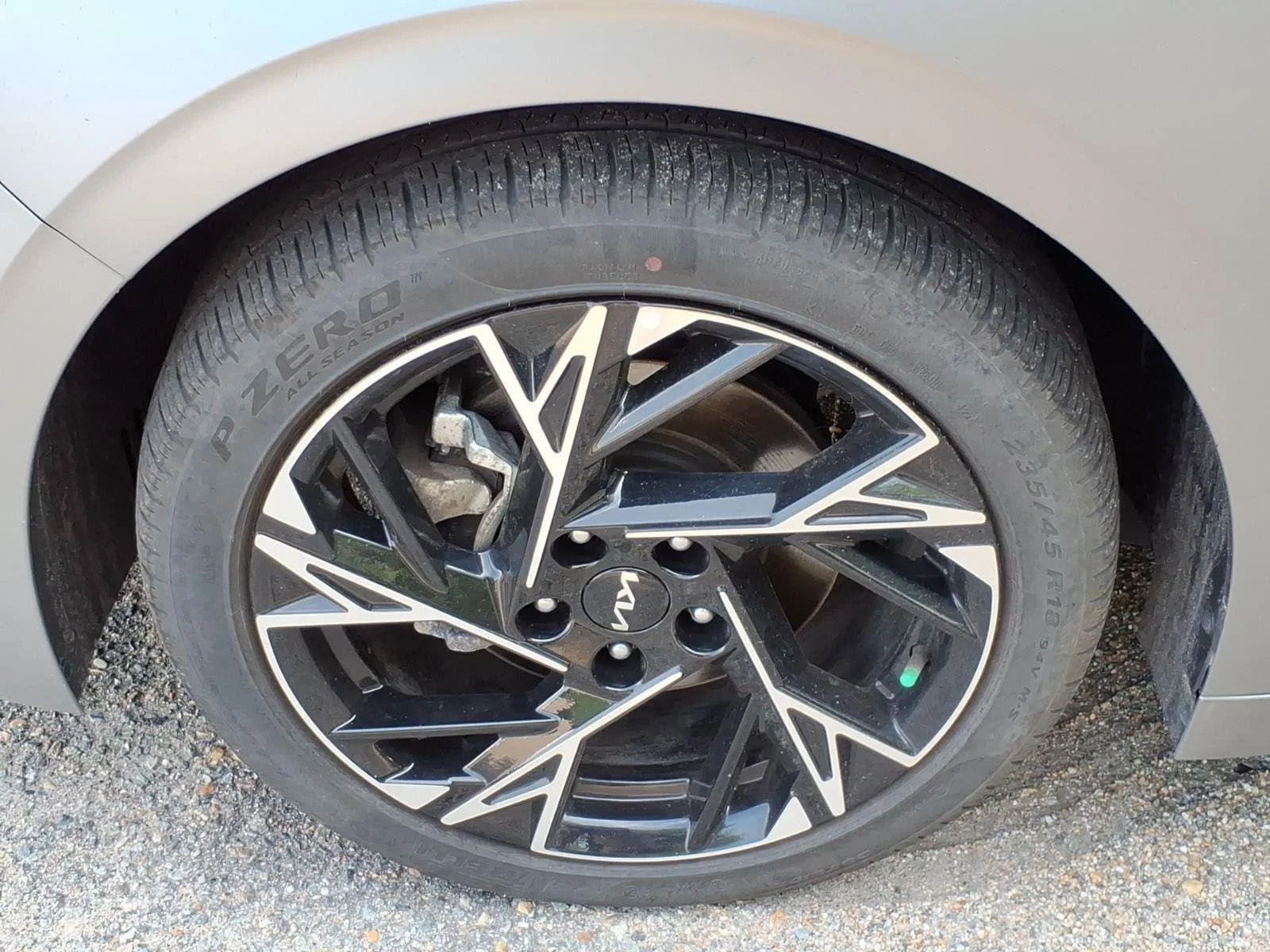 Used 2025 Steel Matte Gray Kia GT-Line image 4