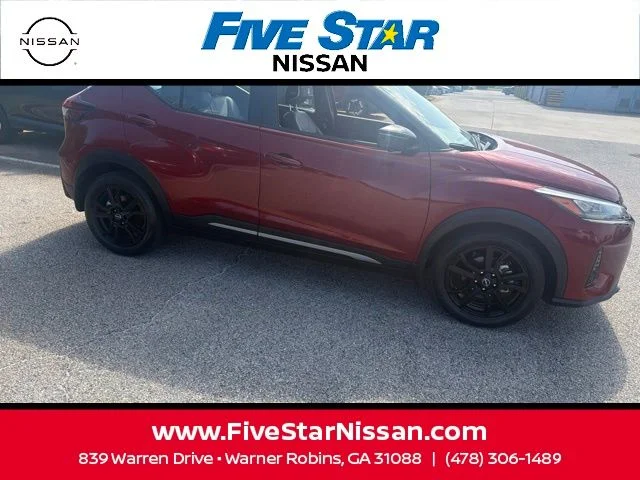Used 2023 Red Nissan SR image 6