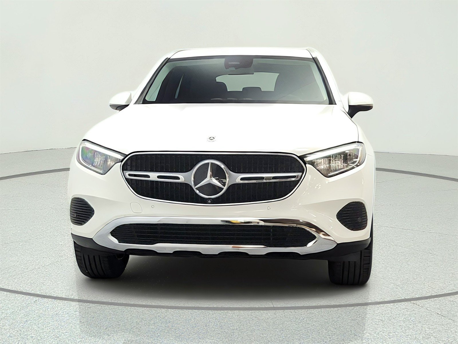 Certified Used 2023 Polar White Mercedes-Benz GLC 300 SUV image 2