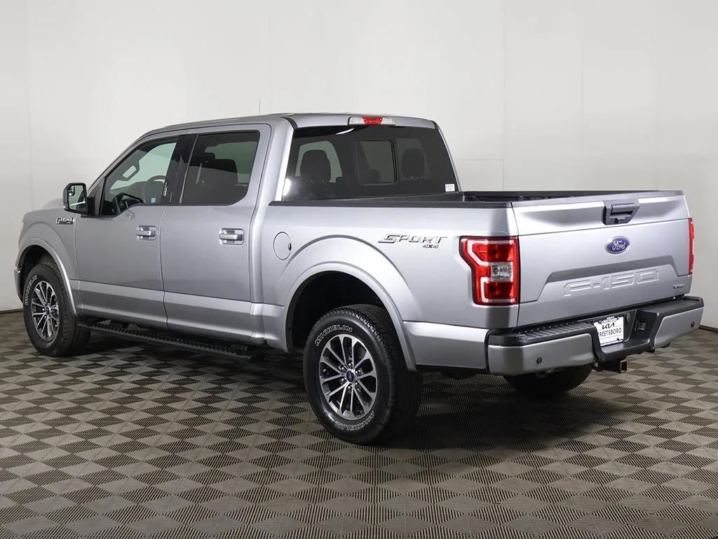 Used 2020 Silver Ford XLT image 7