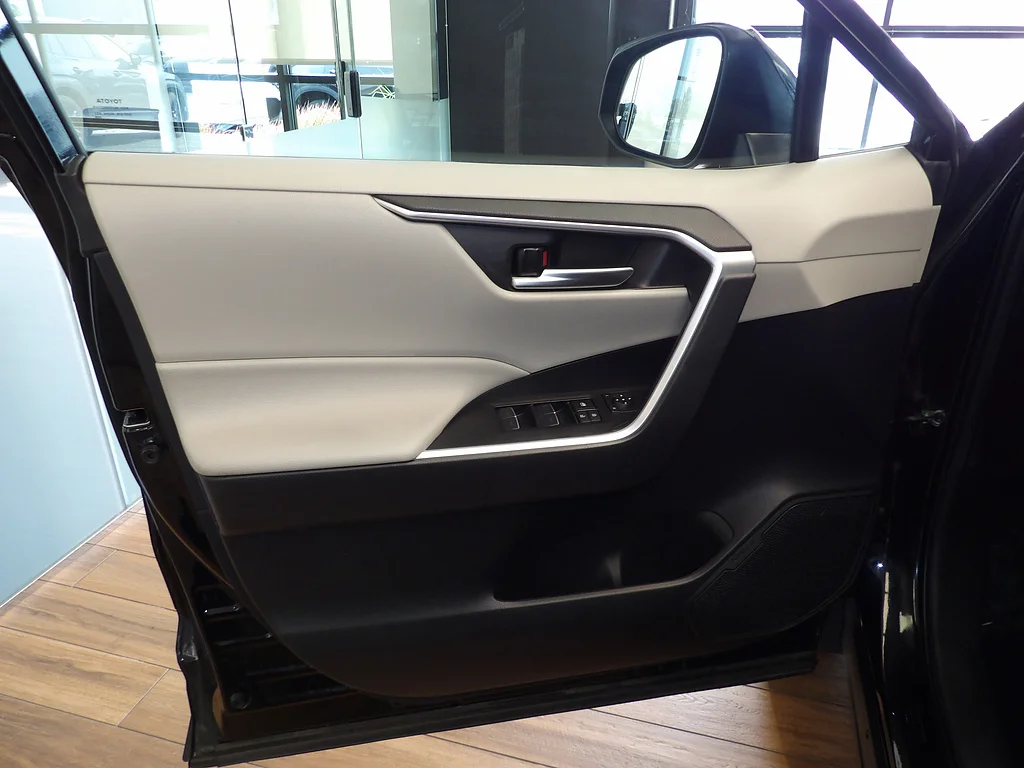 Used 2023 Midnight Black Metallic Toyota XLE image 24
