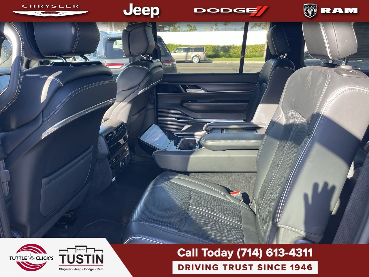 Used 2024 Diamond Black Crystal Pearlcoat Jeep Series II image 28