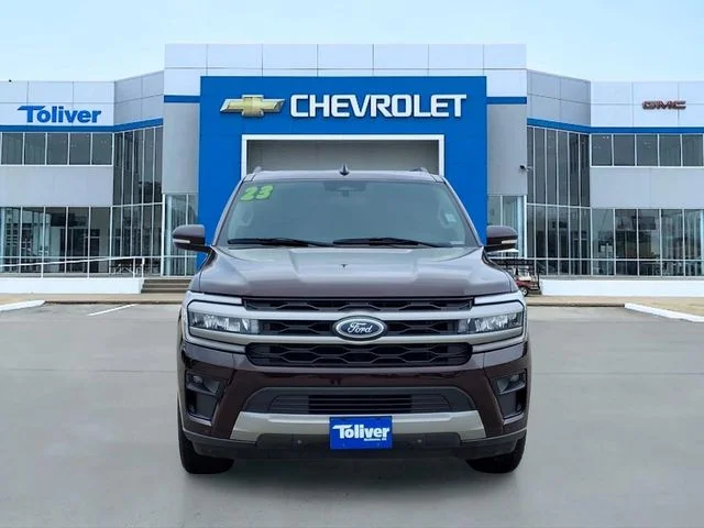 Used 2023 Red Ford XLT image 2