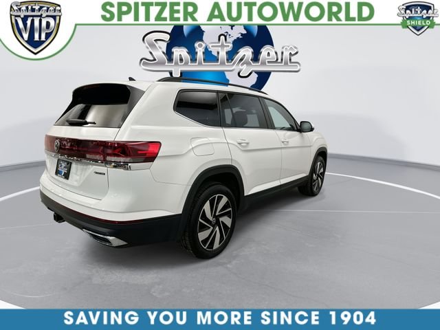 Used 2024  Volkswagen 2.0T SE w/Technology image 11