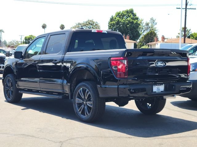New 2026 Agate Black Metallic Ford XLT image 2