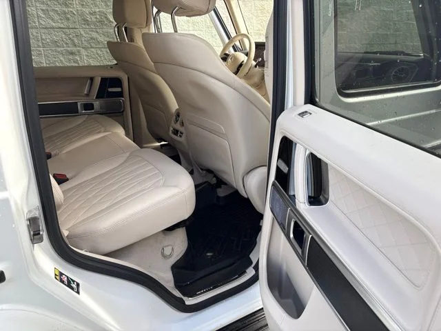 Used 2026 MANUFAKTUR Moonlight White Magno Mercedes-Benz G 63 AMG® image 20