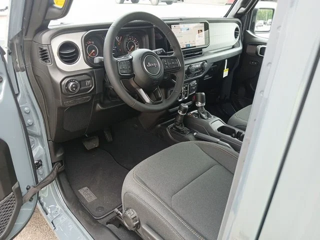 New 2026 Anvil Clearcoat Jeep Sport S image 44