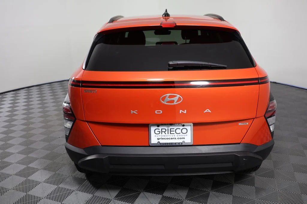 Used 2024 Orange Hyundai SEL image 7