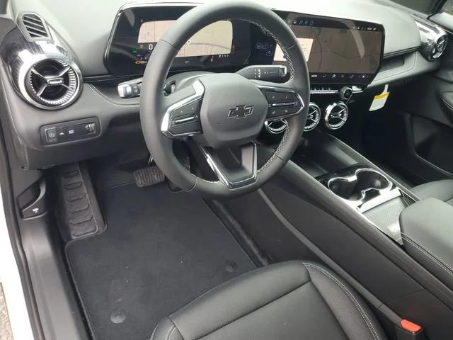 2026 Chevrolet Blazer EV LT - Photo 17