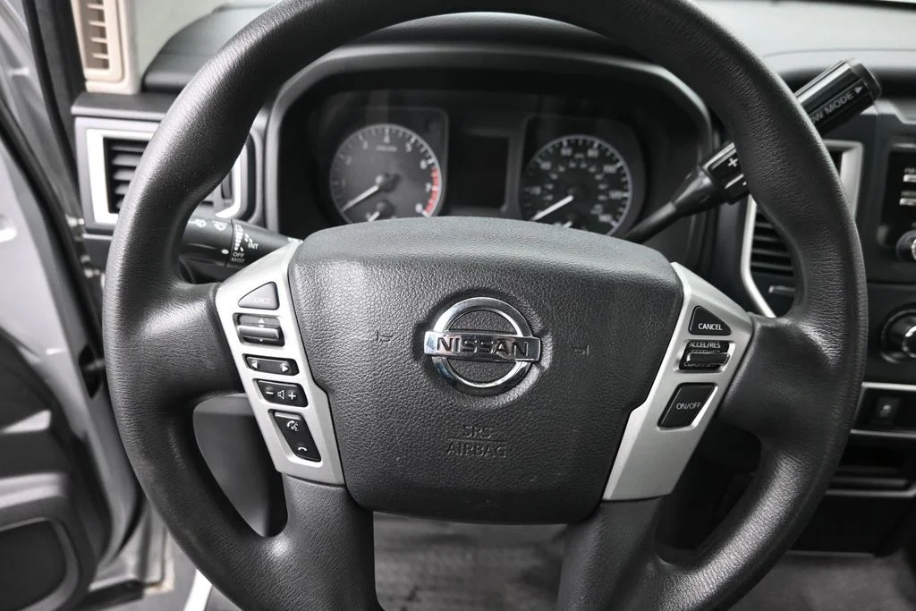 Used 2017 Silver Nissan S image 12