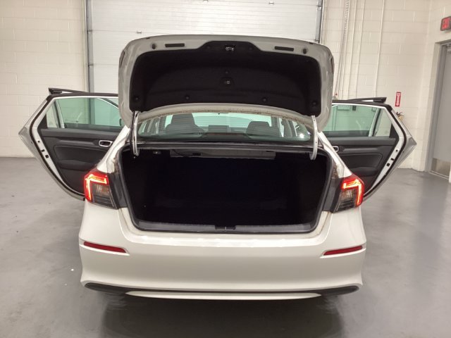 Used 2024  Honda LX image 11