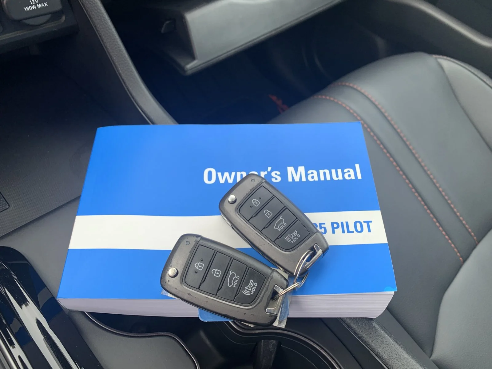Used 2021 Black Honda AWD EX image 9