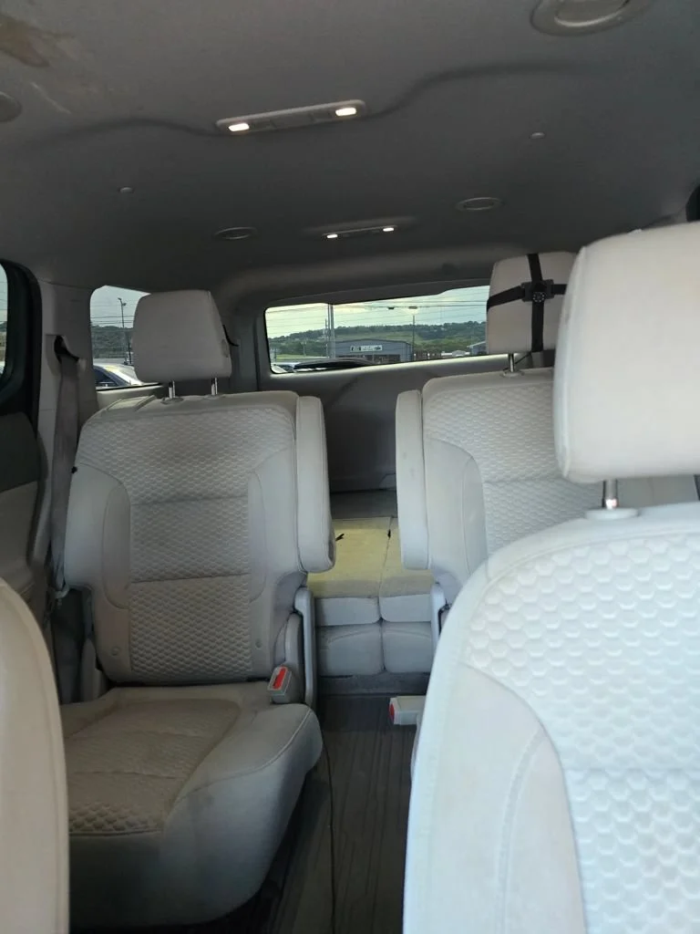 Used 2019 RED QUARTZ TINTCOAT GMC SLE image 5