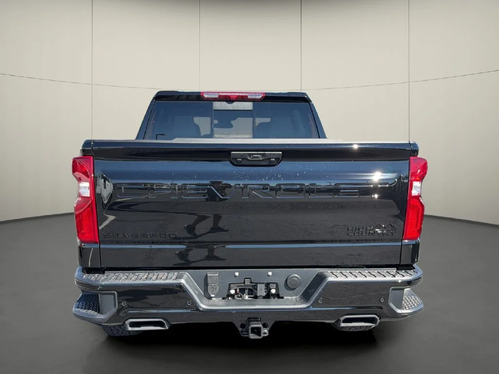 2026 Chevrolet Silverado 1500 High Country - Photo 6