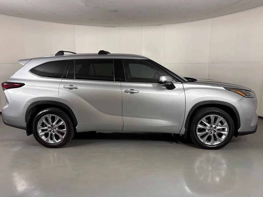 Used 2024 Silver Toyota Limited image 9