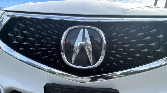 Used 2019  Acura Base image 13