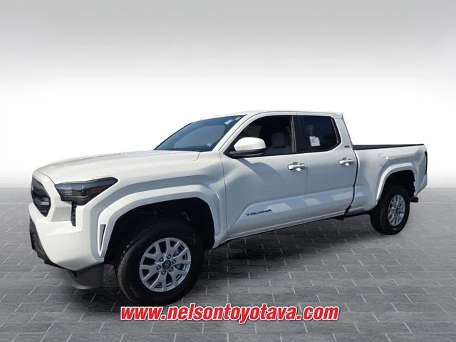 New 2026 Ice Cap Toyota SR5 image 3