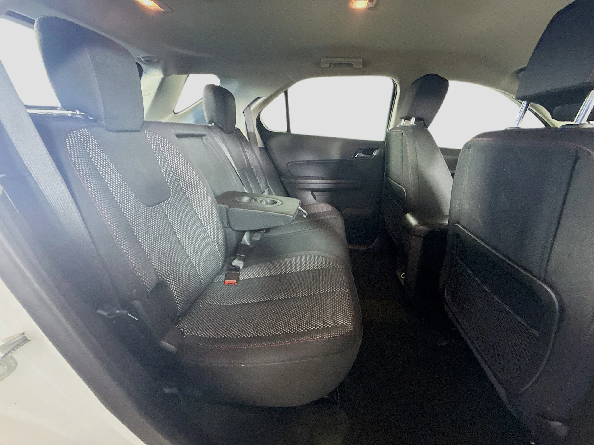 Used 2017 Summit White Chevrolet LS image 22