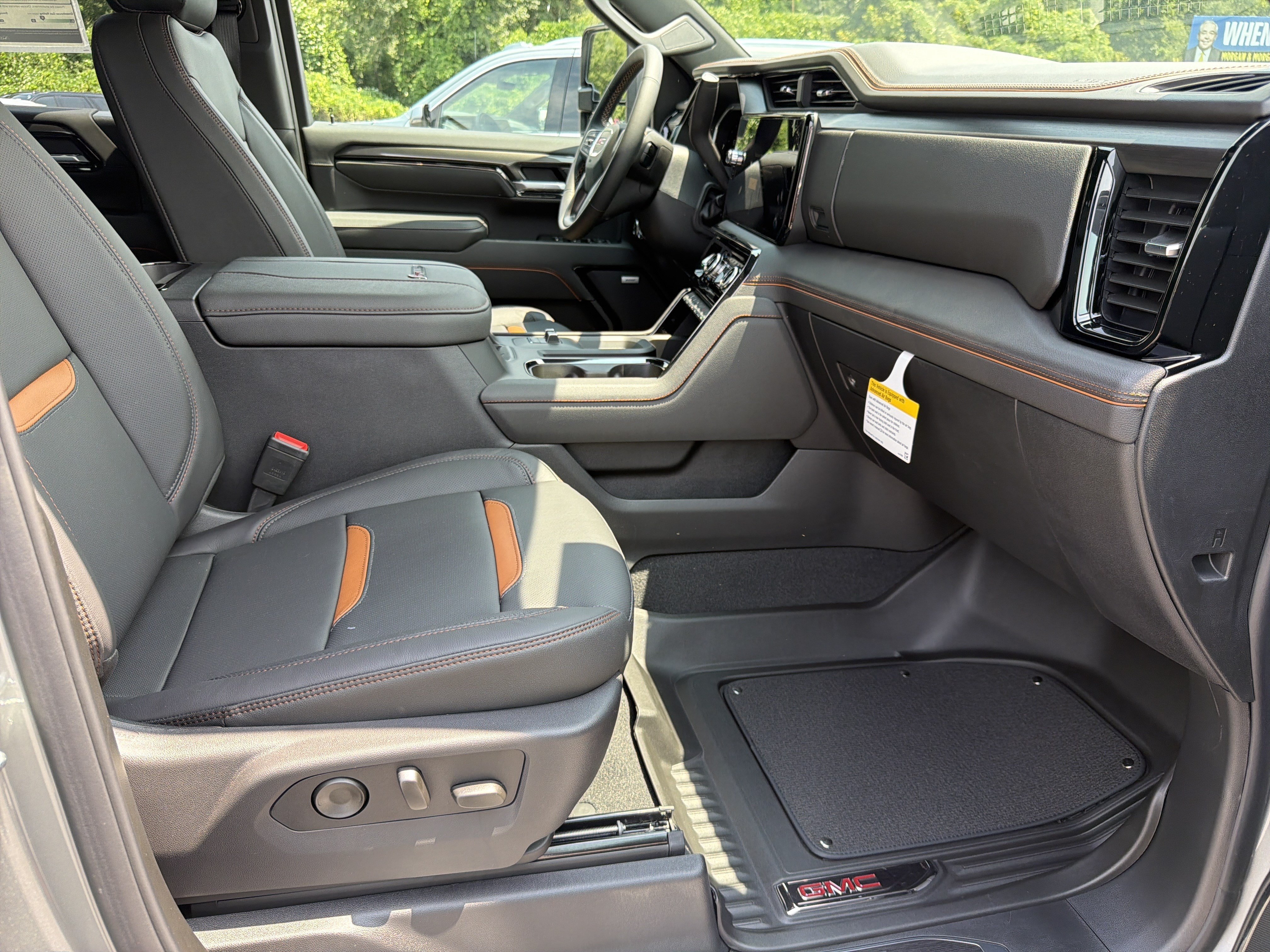 2026 GMC Sierra 2500HD AT4 - Photo 13