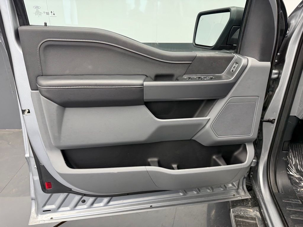 New 2026 Iconic Silver Metallic Ford XLT image 42