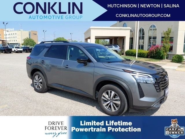 Used 2026 Gun Metallic Nissan SL image 1