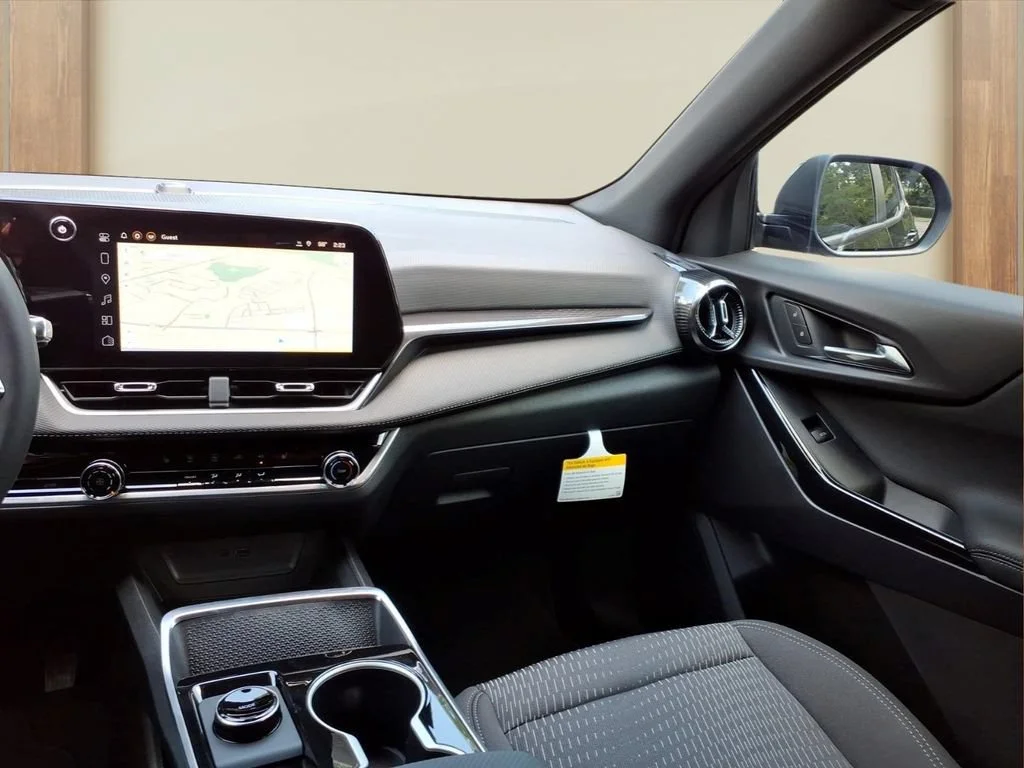 2026 Chevrolet Equinox LT - Photo 22