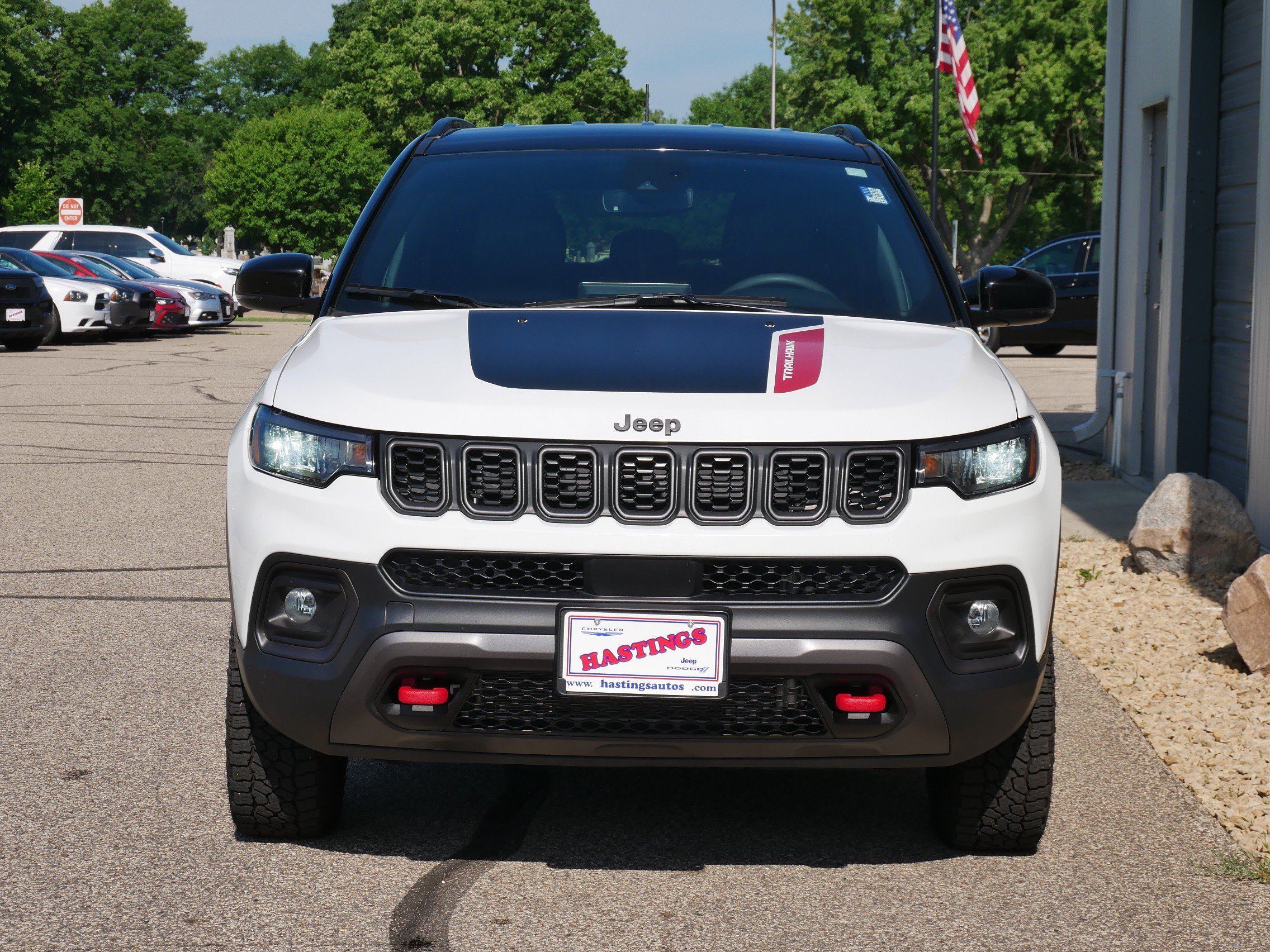 Used 2025 Bright White Clearcoat Jeep Trailhawk image 8