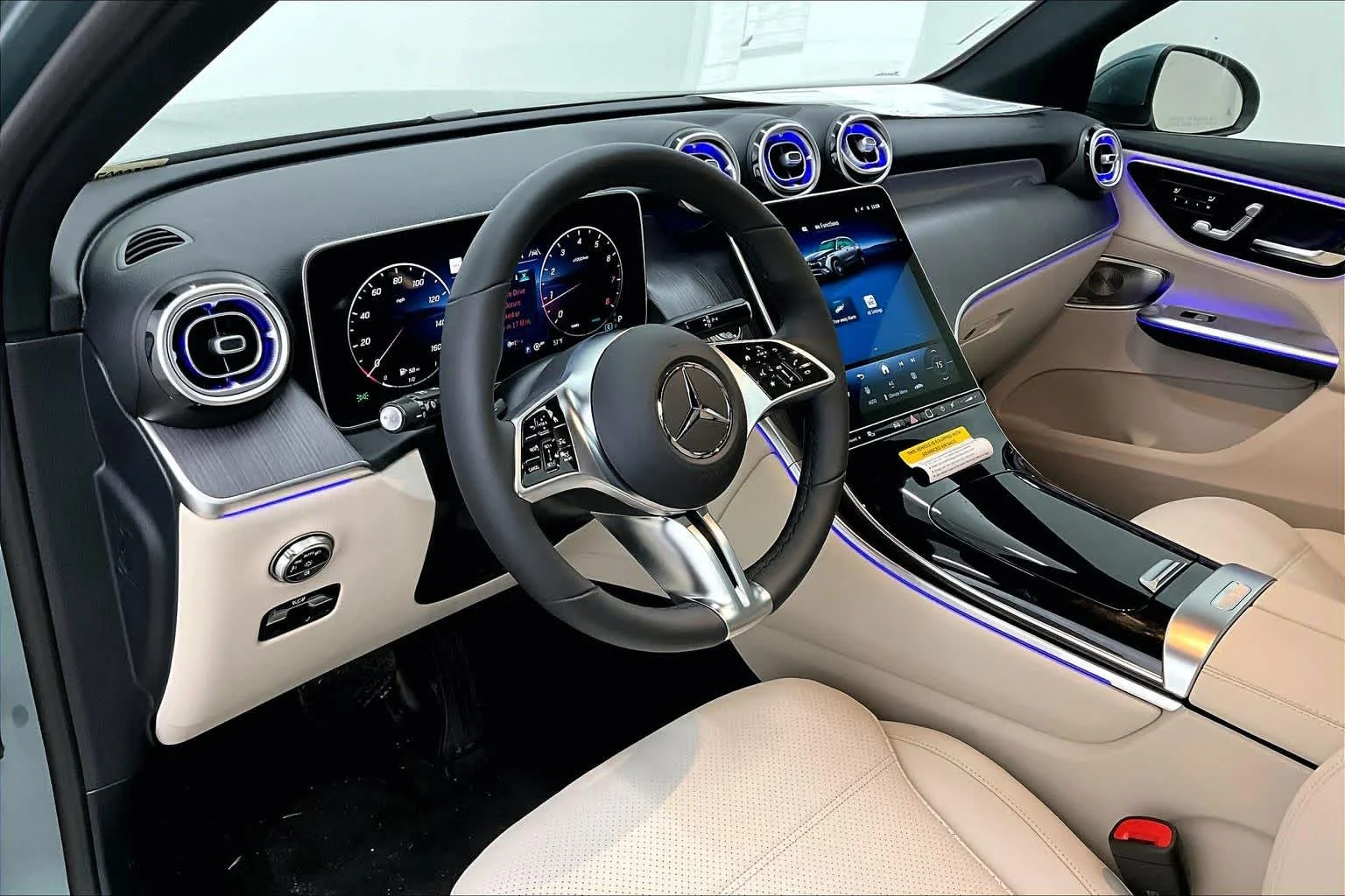 New 2026 Verde Silver Metallic Mercedes-Benz GLC 300 image 8