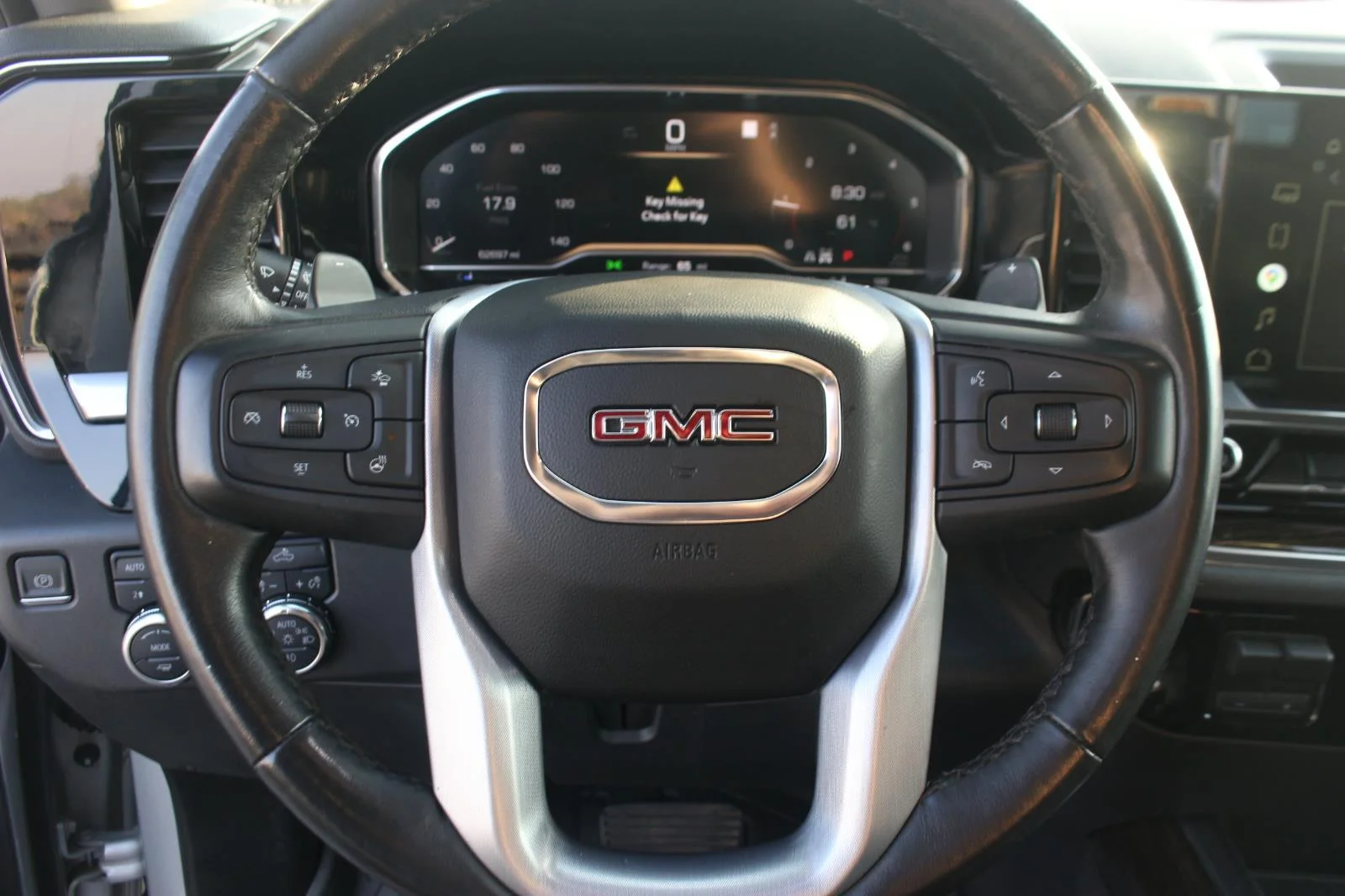 Used 2022 Quicksilver Metallic GMC Elevation image 19