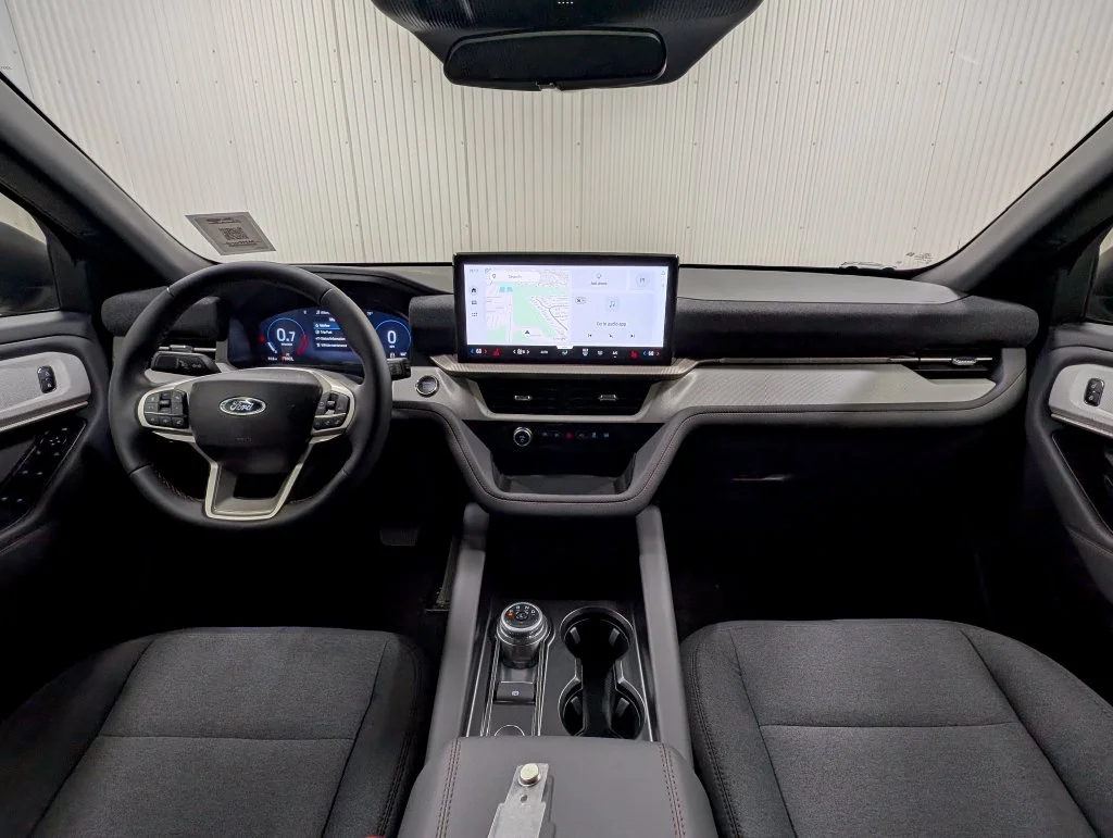 New 2027 Carbonized Gray Metallic Ford Active image 3