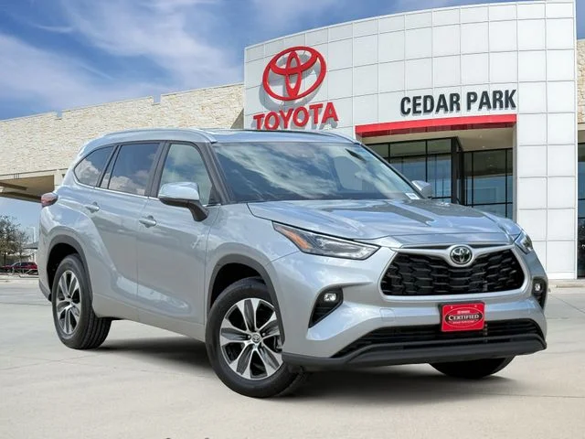 2025 Toyota Highlander XLE