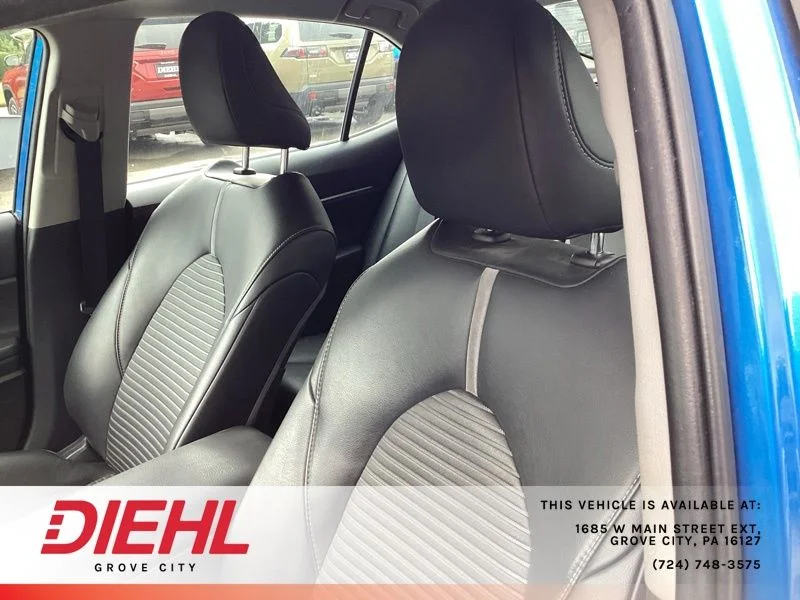 Used 2019 Blue Toyota SE image 16
