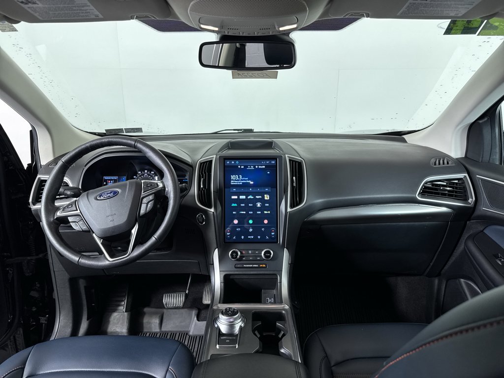 Used 2024 Agate Black Metallic Ford SEL image 4