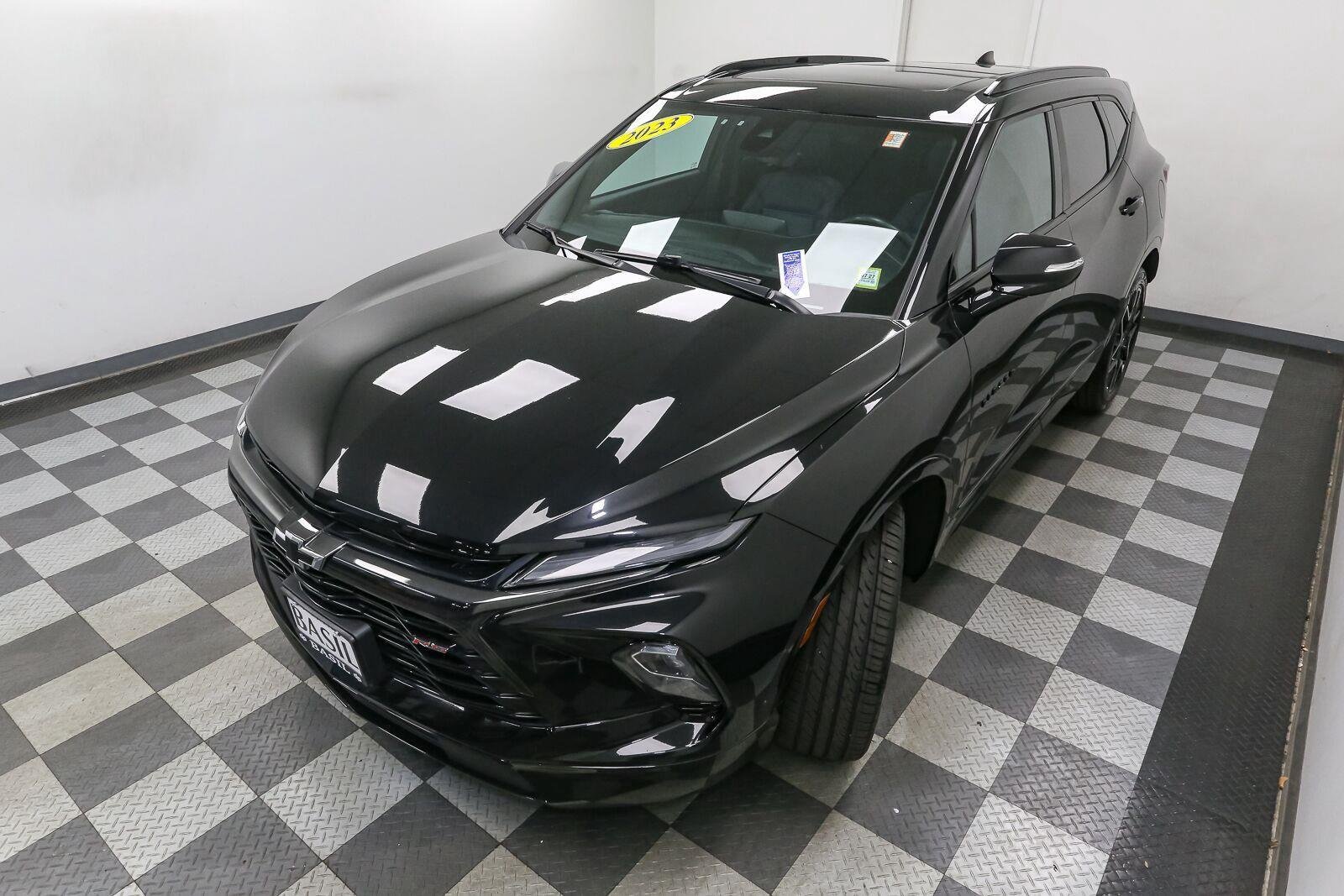 Used 2023 Black Chevrolet RS image 6