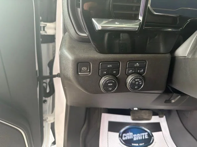 Used 2023 White Chevrolet RST image 12