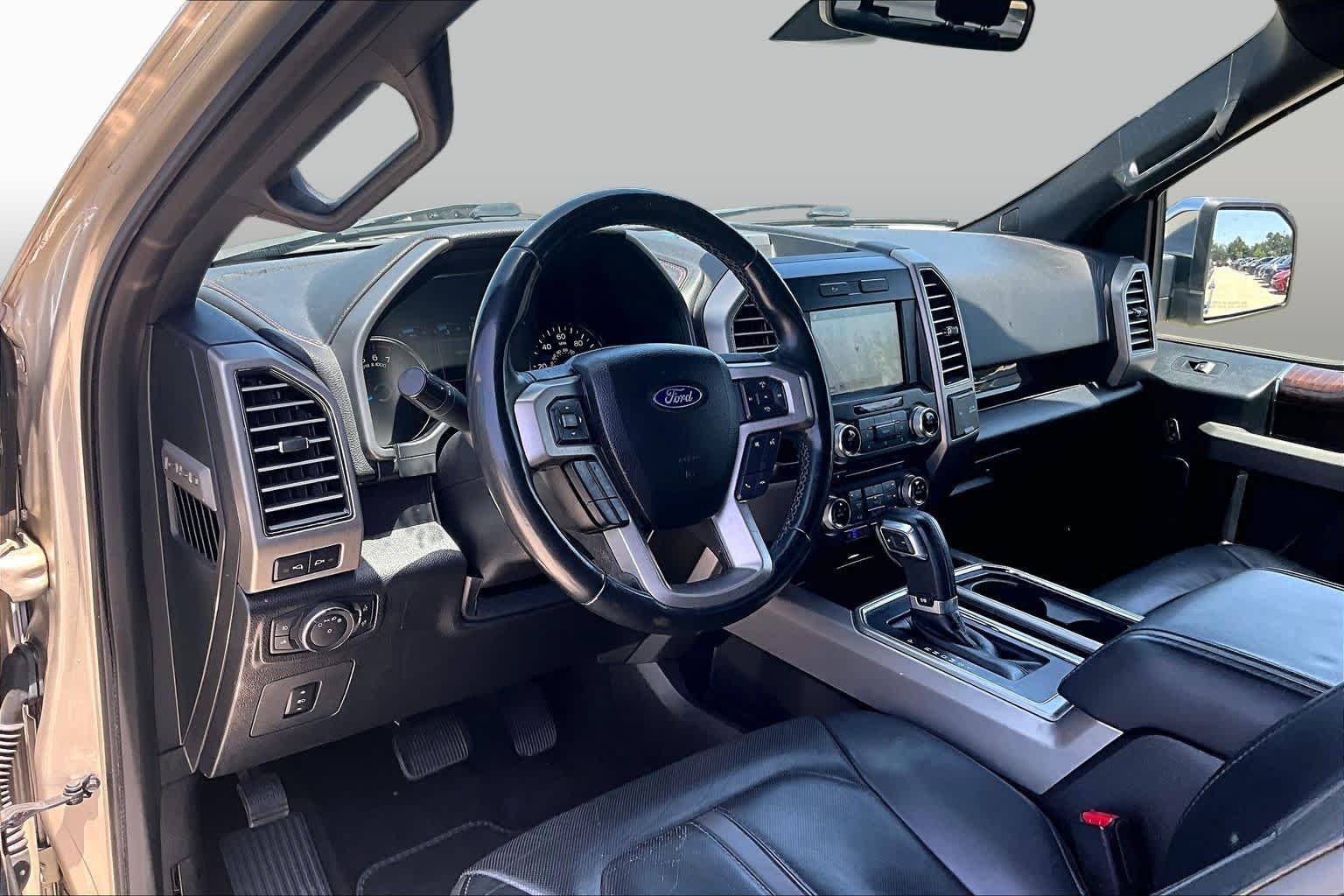 Used 2017 White Gold Ford Platinum image 17