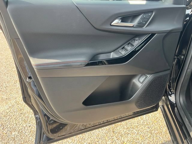 Used 2025 Mosaic Black Metallic Chevrolet RS image 27