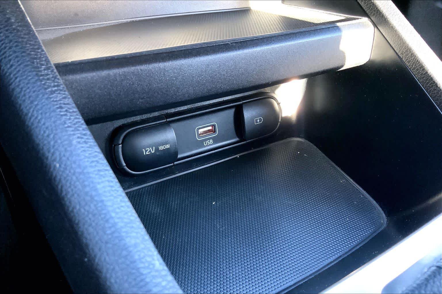 Used 2024 Gravity Gray Kia LXS image 33