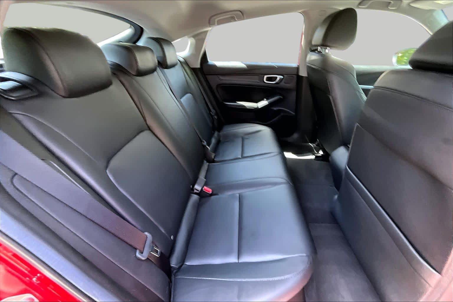 Used 2024 Performance Red Pearl Acura  image 20