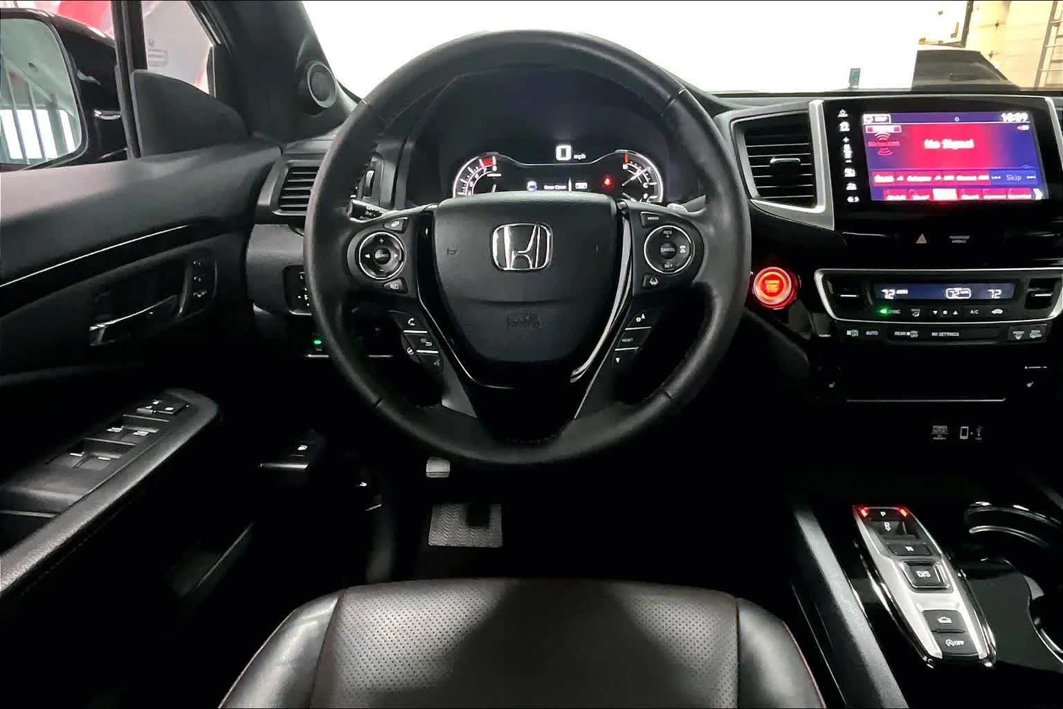 Used 2020 Crystal Black Pearl Honda Black Edition image 12