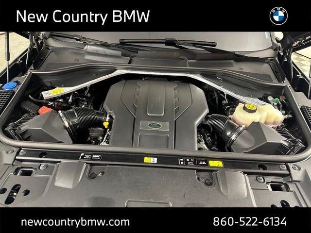 Used 2023  Land Rover Autobiography image 22