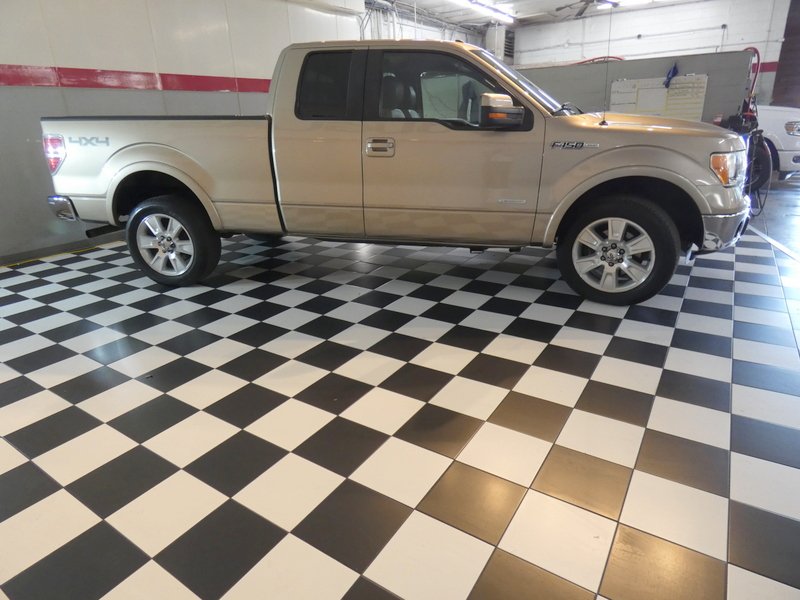 Used 2013 PALE ADOBE METALLIC Ford Supercab Lariat image 4