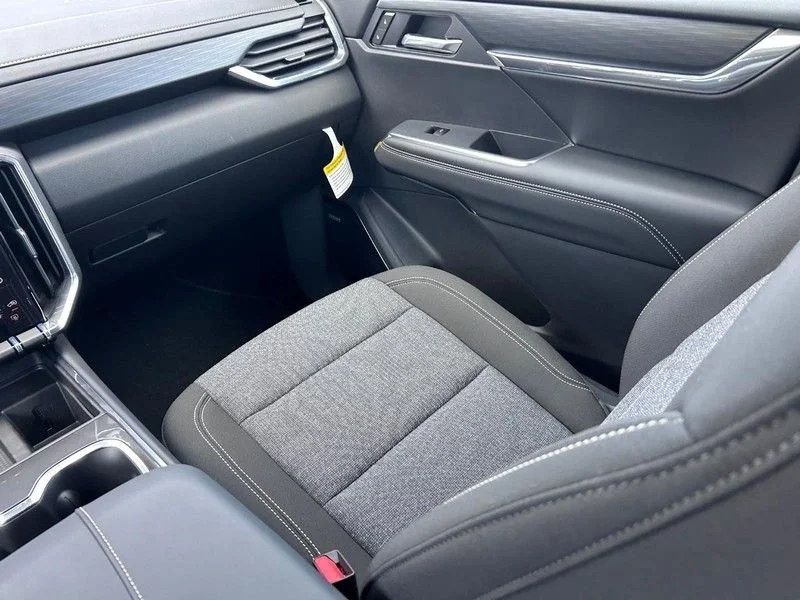 2026 GMC Acadia Elevation - Photo 18