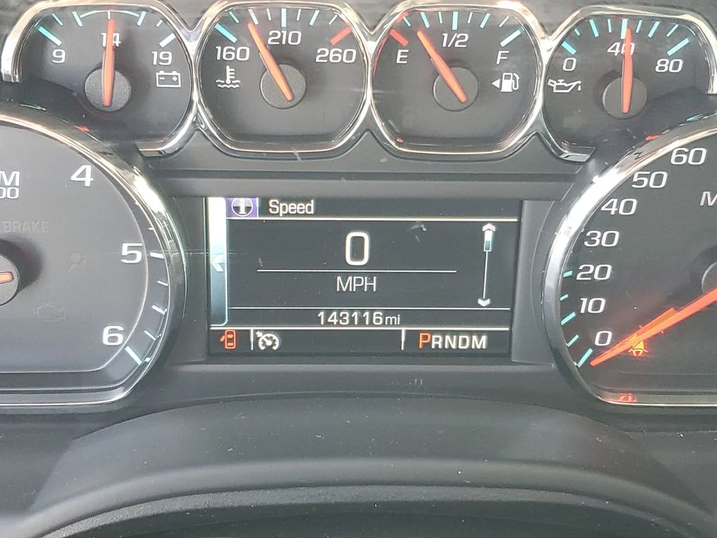 Used 2015 Black Chevrolet LT image 10